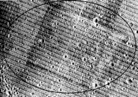 B/W Lunar Orbiter photograph of possible landing site in Oceanus Procellarum.
